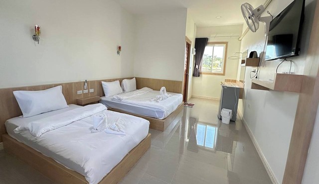 The White House P&N Hotel Chiang Rai in Wiang Chai