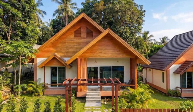 Triangle Villa Authentic Green Garden Private