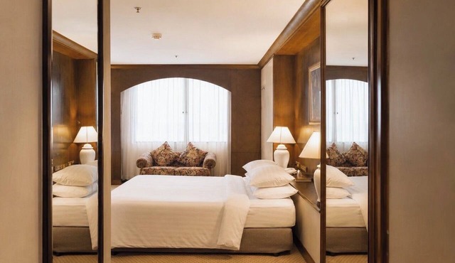 Twin Lotus Hotel