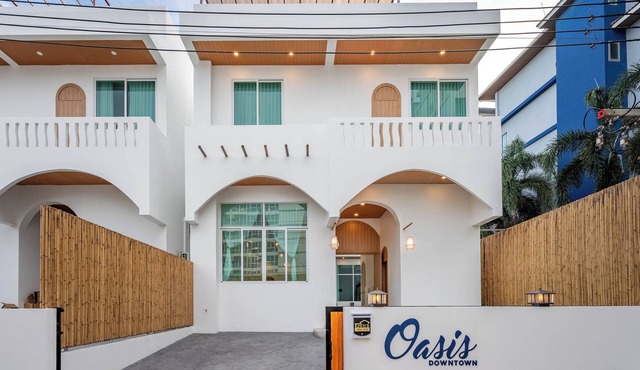 Villa A | 5BR Private Pool | KTV & Billiards | Central Pattaya in Pattaya