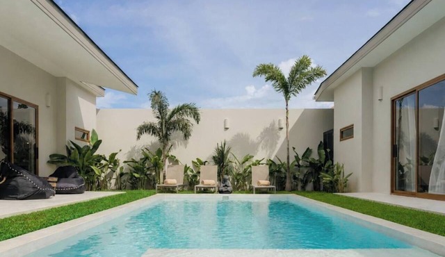 Villa Arev - A Tropical Home Made for Living in Tambon Maret