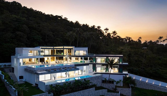 Villa Murano Exclusive 7BR Retreat in Bang Por