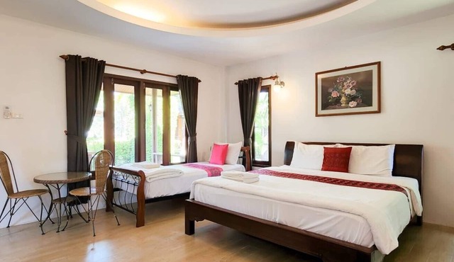 Waterside Resort in Pranburi
