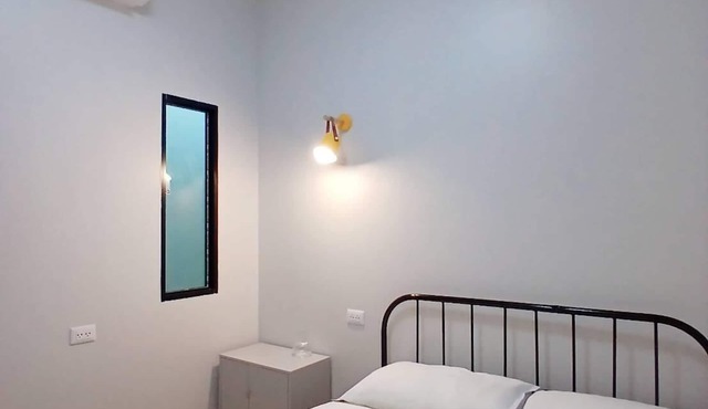 YOOSABAI HOSTEL AND GUESTHOUSE