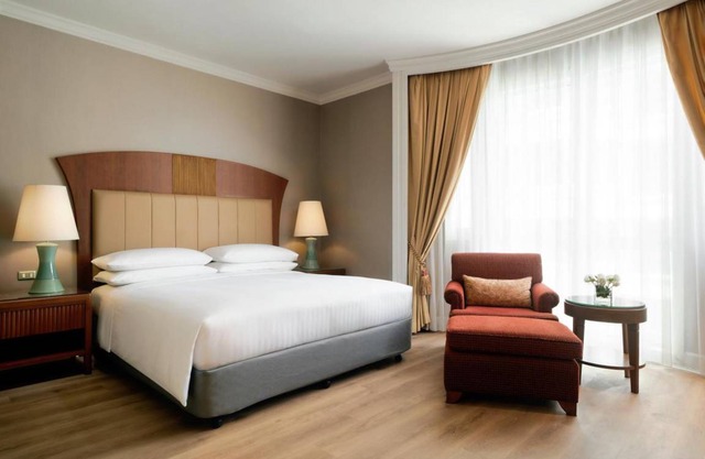 131 m² Hotel ∙ 3 bedrooms ∙ 6 guests