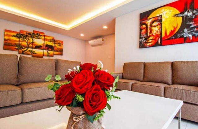 2 Bedroom apartment @Laguna Bay 2