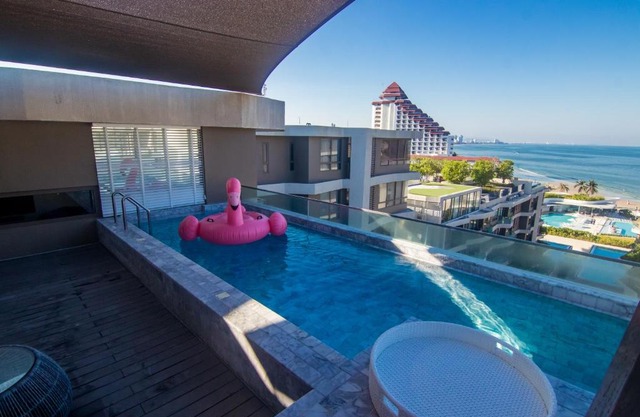 3Bedroom Beach Penthouse Hua Hin