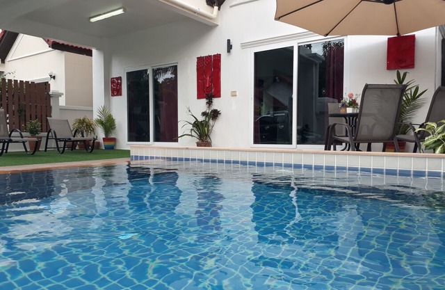 4BR House in Fishermans-2 mins to beach