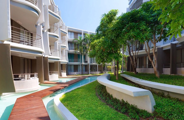 Baan SanKraam 1BR Apt, EDF-PoolView