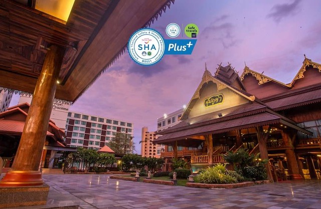 Khum Phucome Hotel -SHA Extra Plus