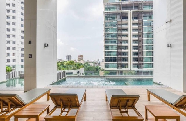 Khwaeng Khlong Tan 