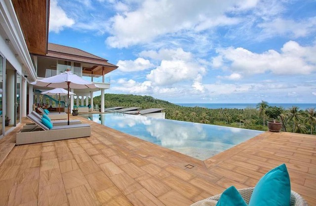Villa Monsoon - Luxury 6 Bedroom Sea View Villa