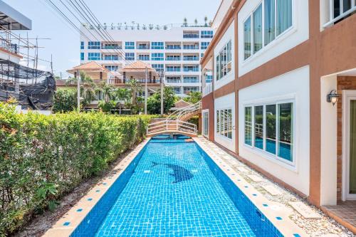 Jomtien Villa | 长住优惠-芭提雅市中心6卧泳池别墅,近海滩,网红美人鱼餐厅,悬崖餐厅