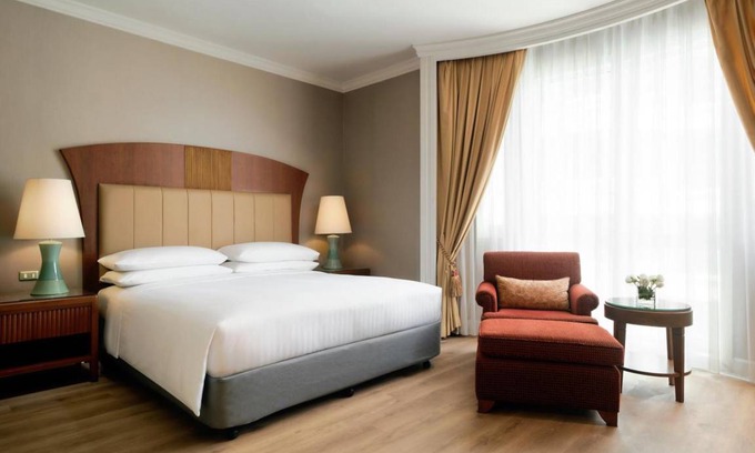 Chidlom Hotel | 131 m² Hotel ∙ 3 bedrooms ∙ 6 guests