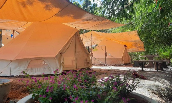 Sattahip Cabin | 140 m² Lodge ∙ 12 guests