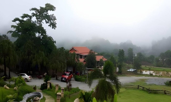 Nong Hin Resort | 150 m² Resort ∙ 6 guests