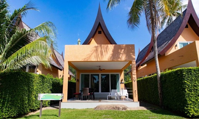 Klong Son Villa | 150 m² Villa ∙ 4 bedrooms ∙ 9 guests