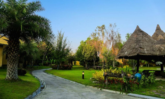 Tha Khoei Resort | 176 m² Resort ∙ 2 bedrooms ∙ 4 guests