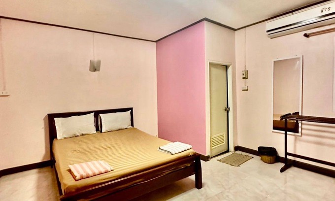 Krabi Province Hotel | 20 m² Hotel ∙ 2 guests