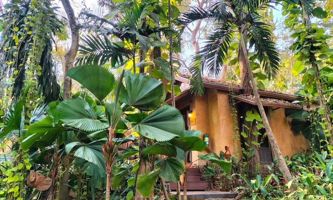Kaeng Sopha Resort | 200 m² Resort ∙ 2 bedrooms ∙ 10 guests