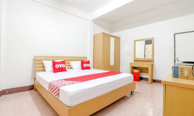 Phasi Charoen Hotel | 21 m² Hotel ∙ 4 guests