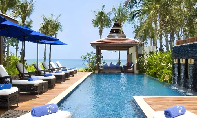 Taling Ngam Resort | 2100 m² Resort ∙ 5 bedrooms ∙ 15 guests