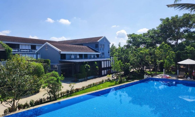 San Pa Thong Hotel | 22 m² Hotel ∙ 3 guests
