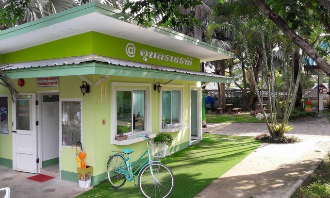 Ubon Ratchathani Resort | 24 m² Resort ∙ 2 guests