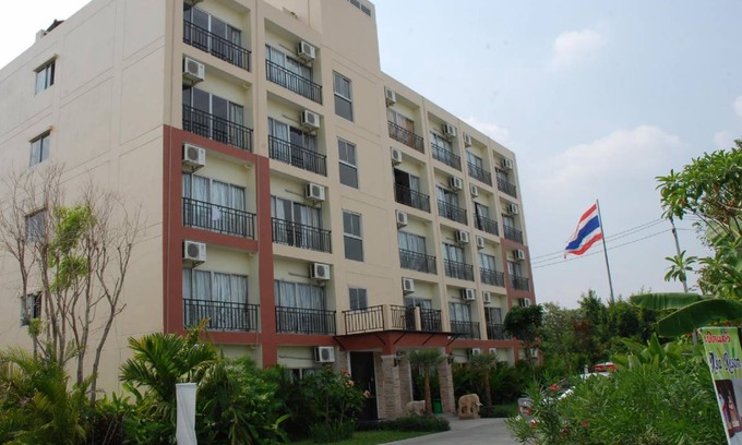 Bueng Kum Resort | 24 m² Resort ∙ 3 guests
