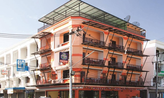 Downtown Krabi Hostel | 25 m² Hostel ∙ 10 guests