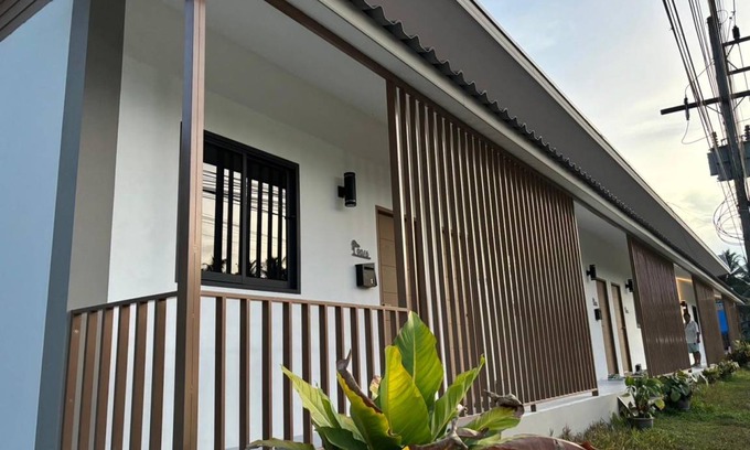 Chaloklum Hotel | 25 m² Hotel ∙ 2 guests