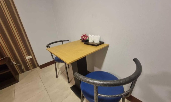 Lat Krabang Hotel | 26 m² Hotel ∙ 2 guests