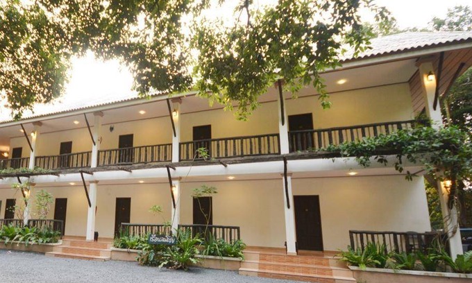 Chanthaburi Resort | 29 m² Resort ∙ 127 guests
