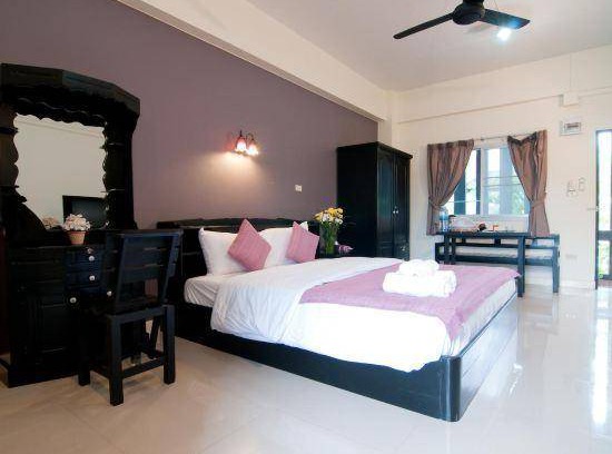 North Pattaya Hotel | 30 m² Hotel ∙ 127 guests