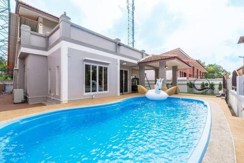 Ao Nang Villa | 30 m² Villa ∙ 4 bedrooms ∙ 10 guests