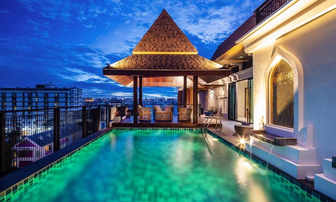 Phlabphla Hotel | 340 m² Hotel ∙ 2 bedrooms ∙ 127 guests