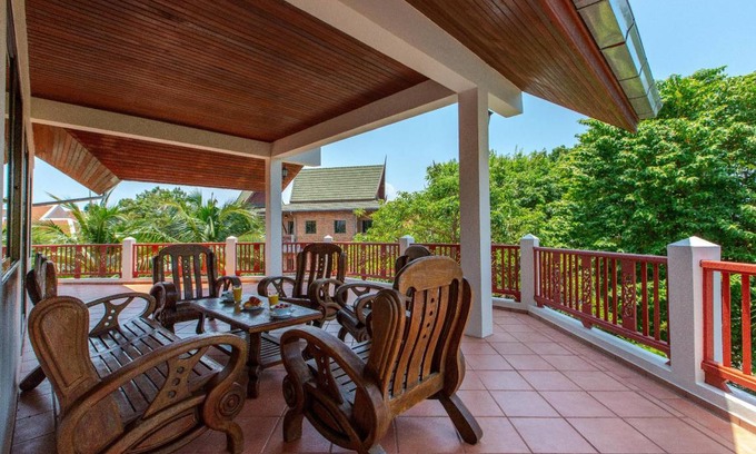 Plai Laem House | 350 m² House ∙ 2 bedrooms ∙ 4 guests