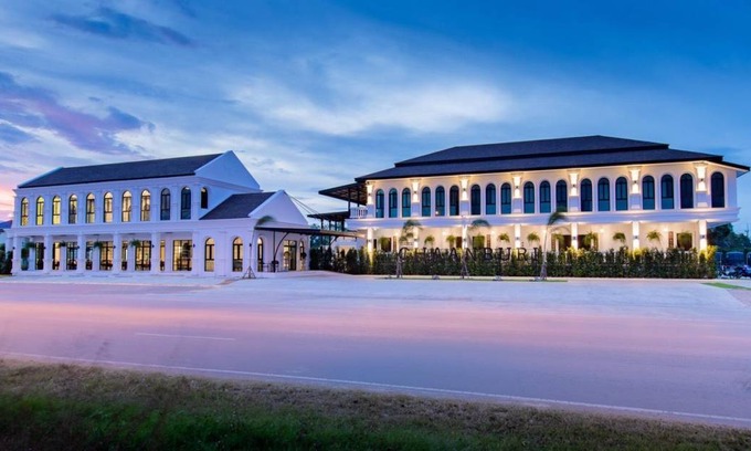 Chanthaburi Resort | 36 m² Resort ∙ 127 guests