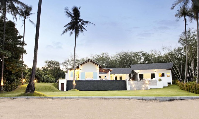 Krabi Villa | 400 m² Villa ∙ 4 bedrooms ∙ 10 guests