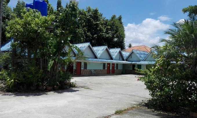 Makham Tia Hotel | 45 m² Hotel ∙ 127 guests