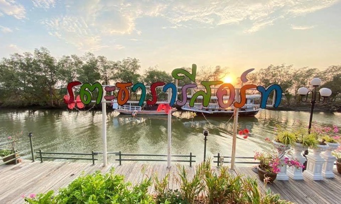 Ban Khlong Tamru Resort | 45 m² Resort ∙ 2 guests