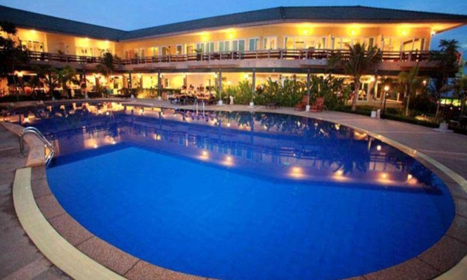 Pak Nam Pran Resort | 48 m² Resort ∙ 127 guests