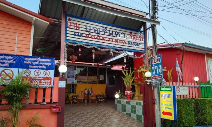 Phitsanulok Resort | 48 m² Resort ∙ 6 guests