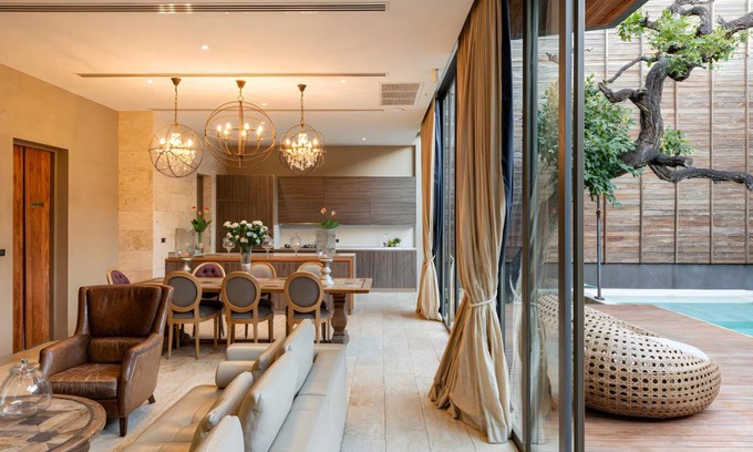 Ladprao Villa | 505 m² Villa ∙ 4 bedrooms ∙ 8 guests