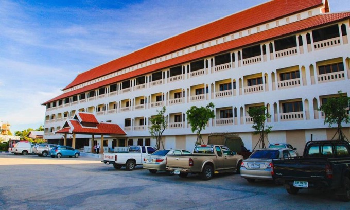 Sukhothai Hotel | 56 m² Hotel ∙ 3 guests