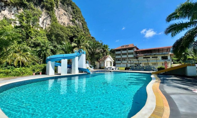 Ao Luek Resort | 75 m² Resort ∙ 4 guests