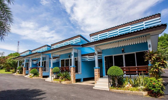 Chanthaburi Resort | 77 m² Resort ∙ 5 guests