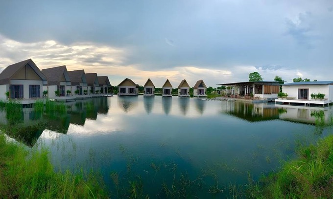 Chanthaburi Hotel | 95 m² Hotel ∙ 8 guests