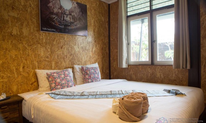 Thani Hostel | Aenguy Hostel