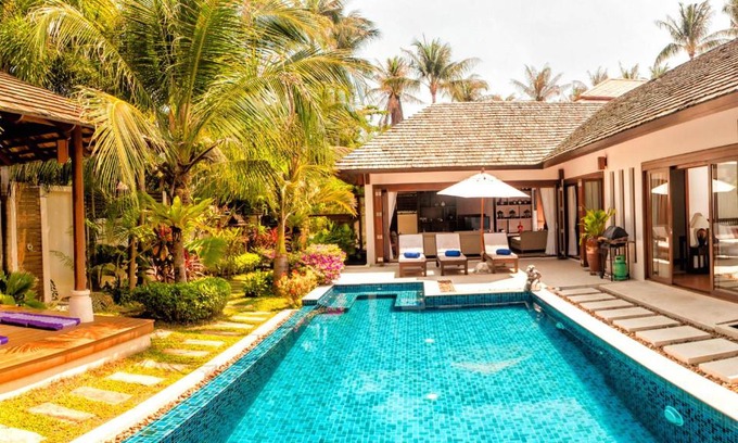 Hua Thanon Villa | Baan Kluay Mai